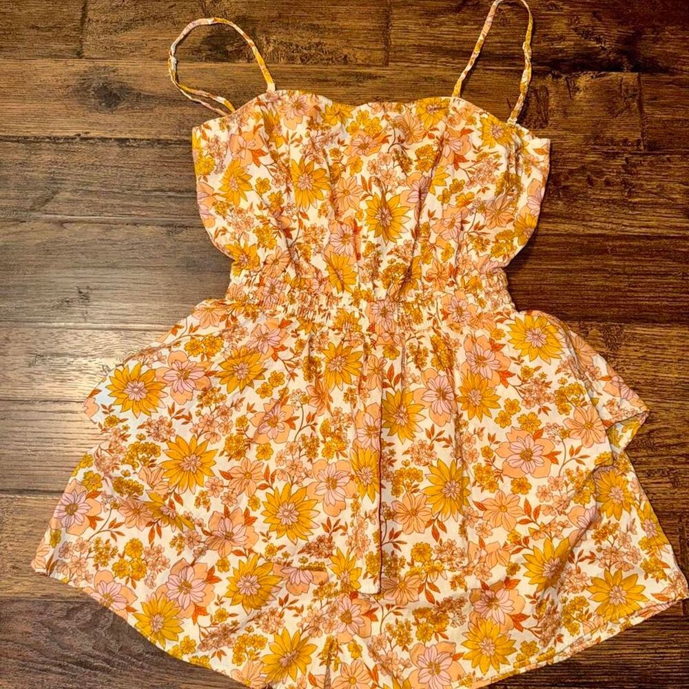 American Eagle Floral Romper Size S